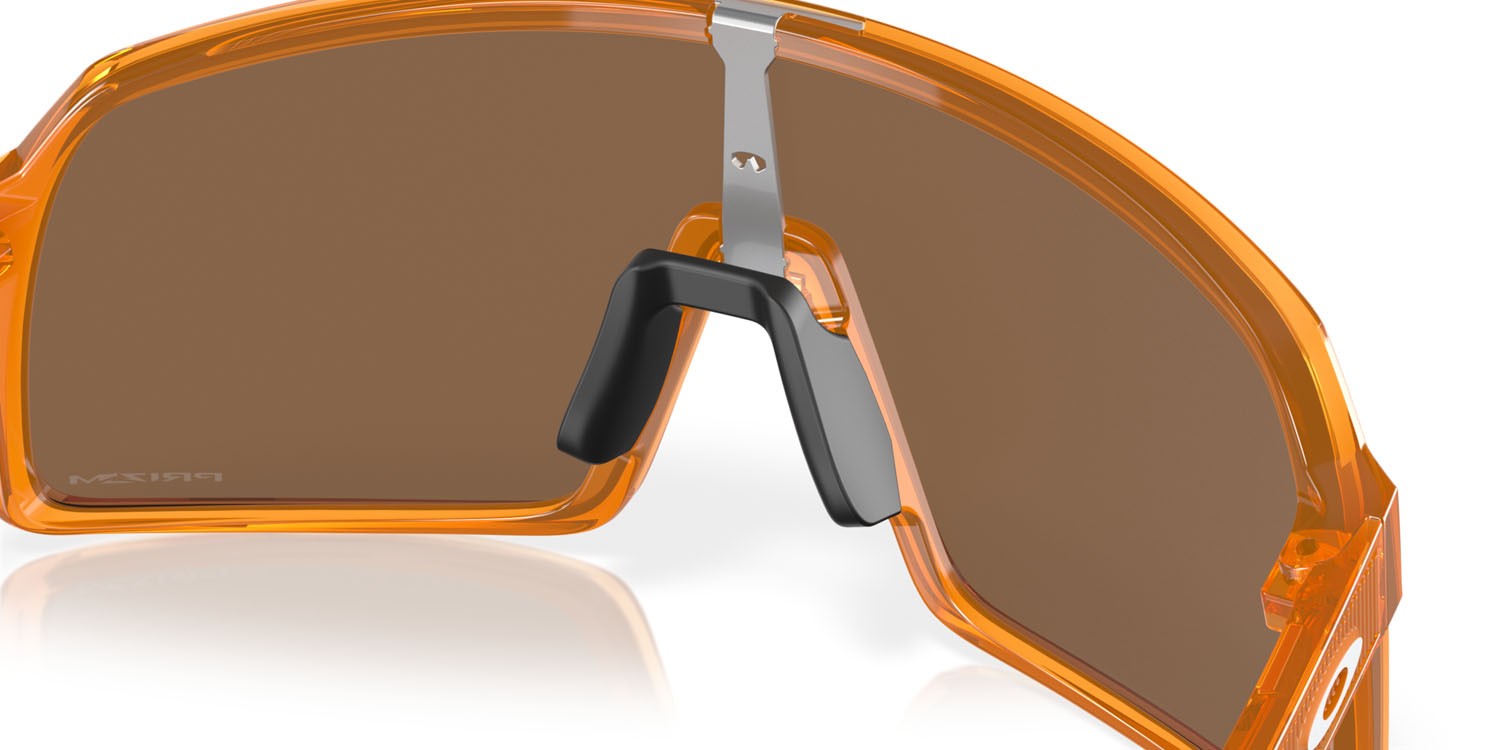 Occhiali da sole Oakley Sutro OO 9406 (9406A9) colore transparent ginger forma mask lenti prizm bronze