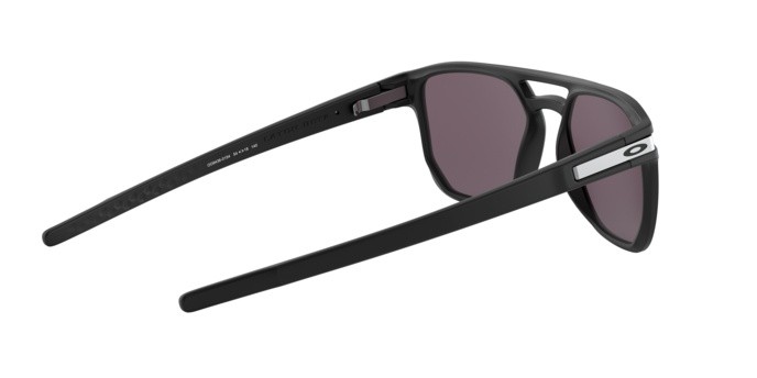 Sonnenbrillen Oakley Latch beta OO 9436 (943601) farbe matte black form quadratisch gläser prizm grey