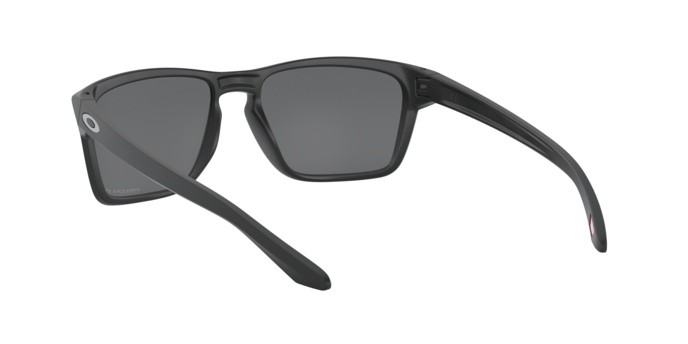 Occhiali da sole Oakley Sylas OO 9448 (944806) colore matte black forma rettangolare lenti prizm black polarized