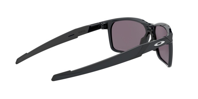 Sonnenbrillen Oakley Portal x OO 9460 (946001) farbe carbon form rechteckig gläser prizm grey