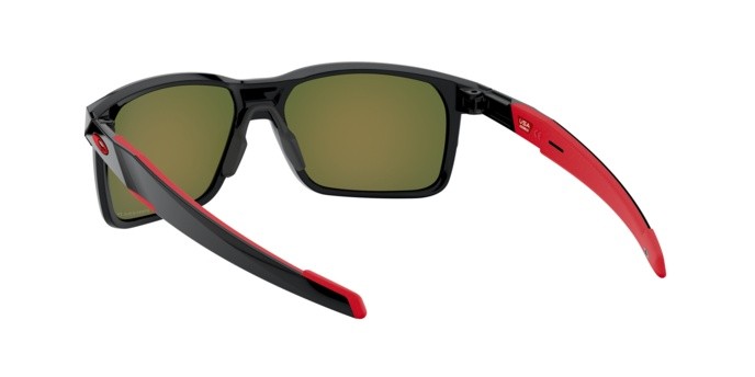 Occhiali da sole Oakley Portal x OO 9460 (946005) colore polished black forma rettangolare lenti prizm ruby polarized