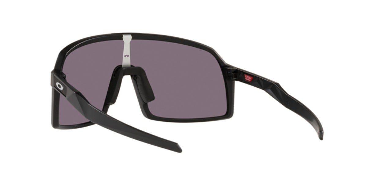 Sunglasses Oakley Sutro s OO 9462 (946207) color matte black shape rectangle lenses prizm grey