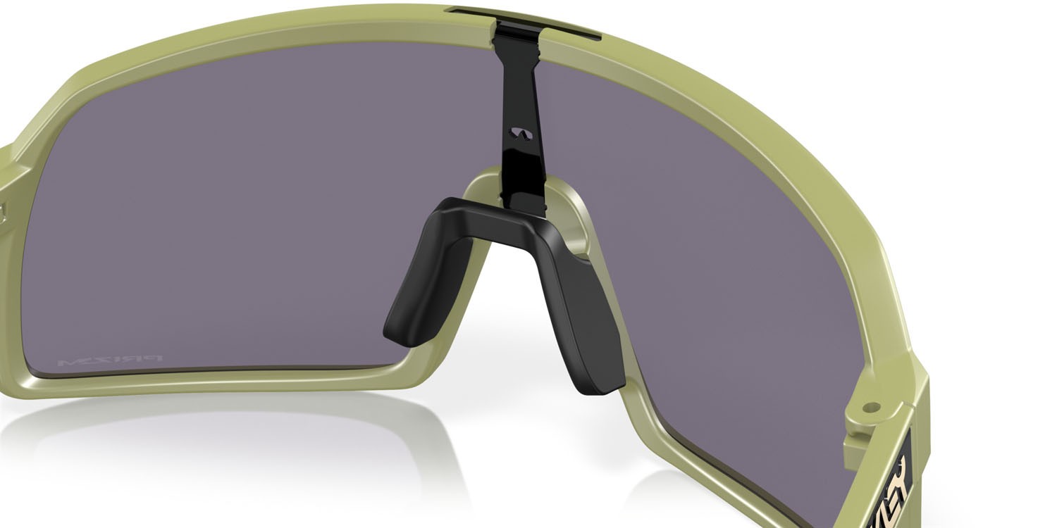 Occhiali da sole Oakley Sutro S OO 9462 (946212) colore matte fern forma mask lenti prizm grey