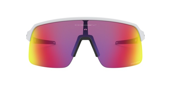 Occhiali da sole Oakley Sutro lite OO 9463 (946302) colore matte white forma rettangolare lenti prizm road