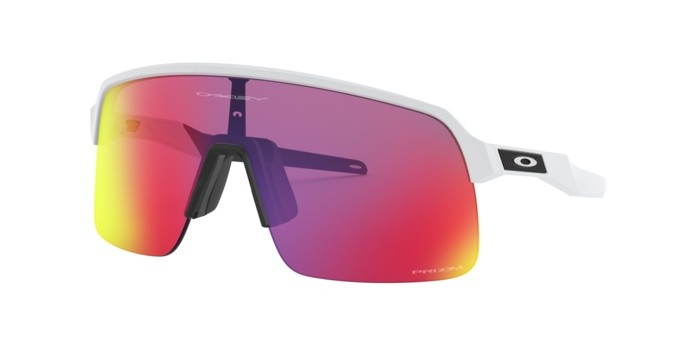 Occhiali da sole Oakley Sutro lite OO 9463 (946302) colore matte white forma rettangolare lenti prizm road
