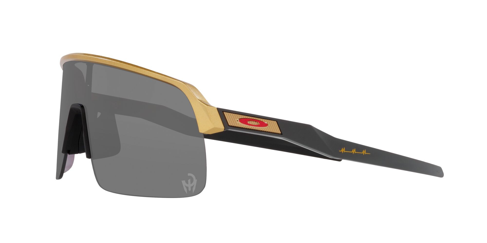 Occhiali da sole Oakley Sutro Lite Patrick Mahomes II Collection OO 9463 (946347) colore oro olimpico forma mask lenti prizm black