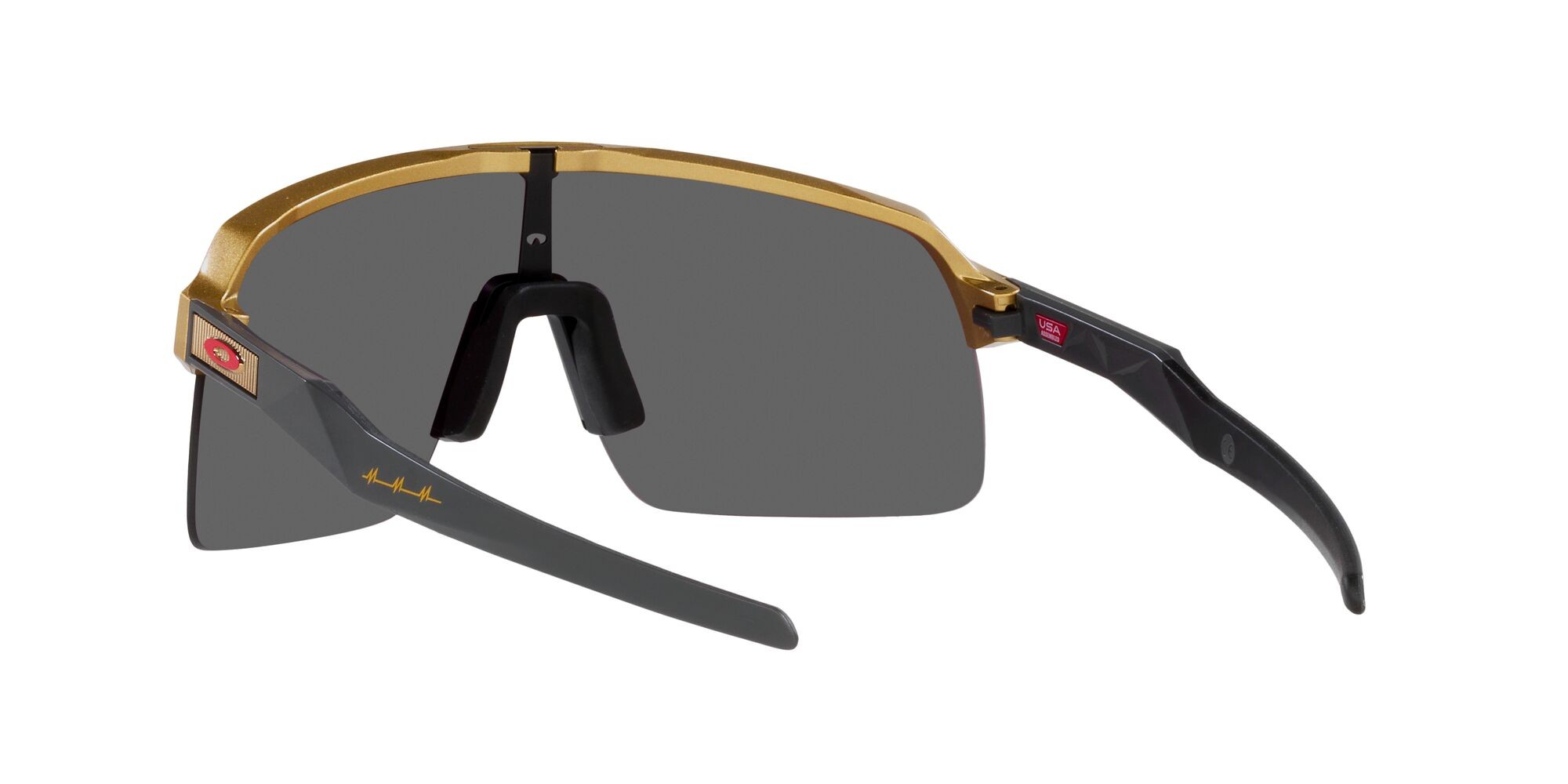 Occhiali da sole Oakley Sutro Lite Patrick Mahomes II Collection OO 9463 (946347) colore oro olimpico forma mask lenti prizm black