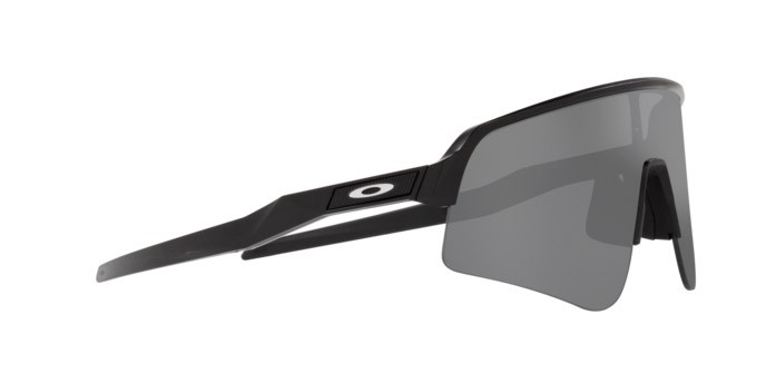 Occhiali da sole Oakley Sutro Lite Sweep OO 9465 (946503) colore matte black forma rettangolare lenti prizm black