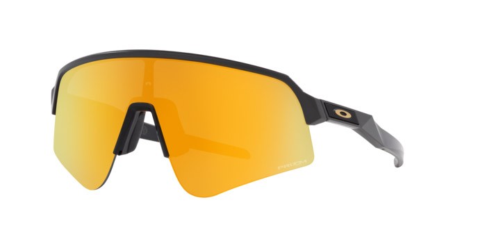 Occhiali da sole Oakley Sutro Lite Sweep OO 9465 (946517) colore carbonio opaco forma mask lenti prizm 24k