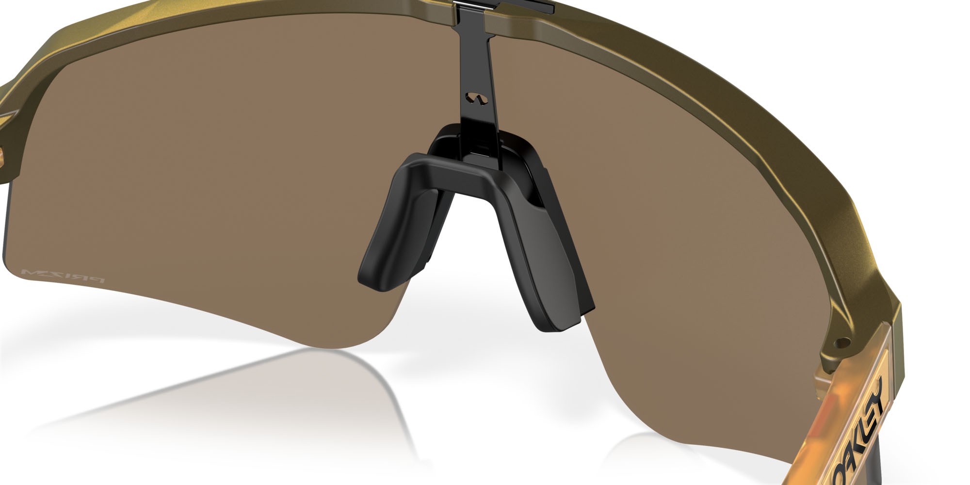 Occhiali da sole Oakley Sutro Lite Sweep OO 9465 (946521) colore brass tax forma mask lenti prizm 24k