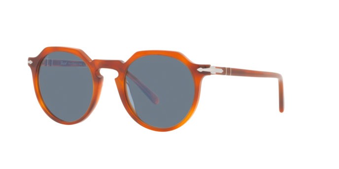 Occhiali da sole Persol PO 3281S (96/56) colore terra di siena forma pantos lenti light blue