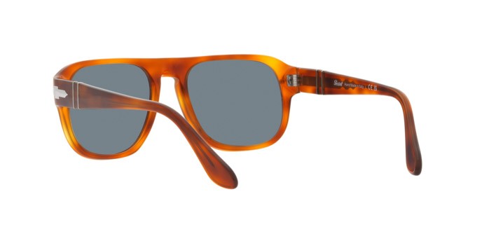 Occhiali da sole Persol Jean PO 3310S (96/56) colore terra di siena forma quadrato lenti azzurro