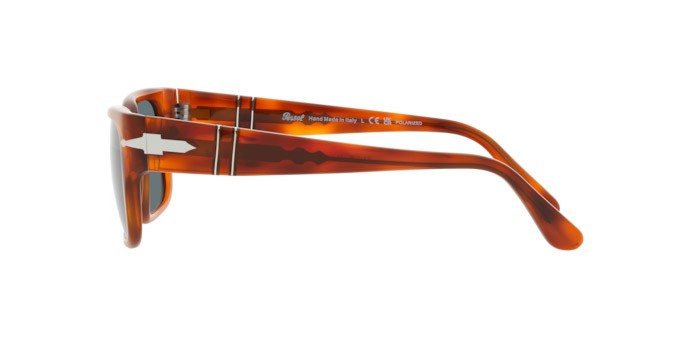 Occhiali da sole Persol PO 3315S (96/3R) colore terra di siena forma rettangolare lenti polarizzata blu scuro