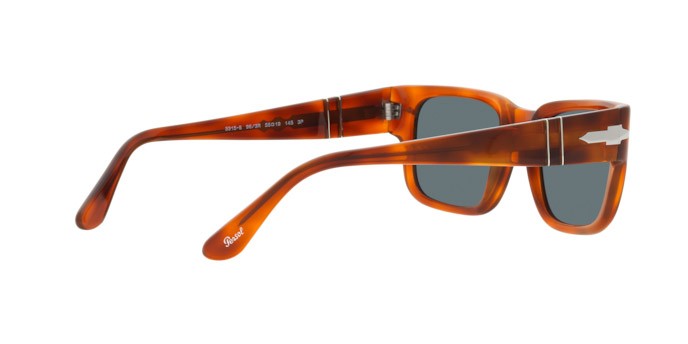 Occhiali da sole Persol PO 3315S (96/3R) colore terra di siena forma rettangolare lenti polarizzata blu scuro