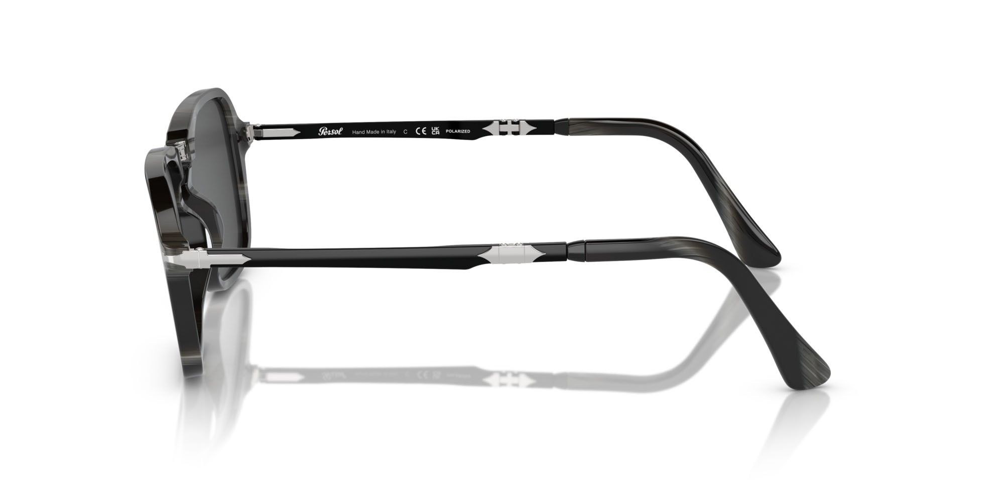 Occhiali da sole Persol PO 3330S (119948) colore corno nero forma rettangolare lenti polar nera