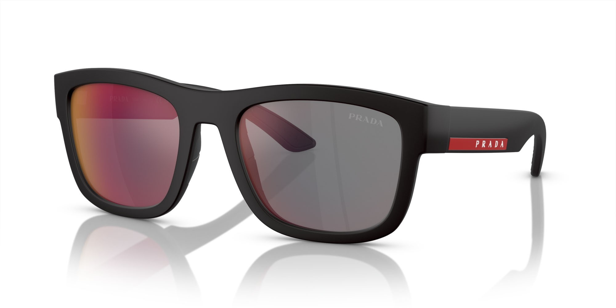 Occhiali da sole Prada Linea Rossa PS 01ZS (DG008F) colore nero effetto gommato forma quadrato lenti grigio scuro specchiato blu/rosso
