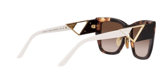 Sonnenbrillen Prada PR 21YS (07R6S1) farbe caramel tortoise form quadratisch gläser brown gradient