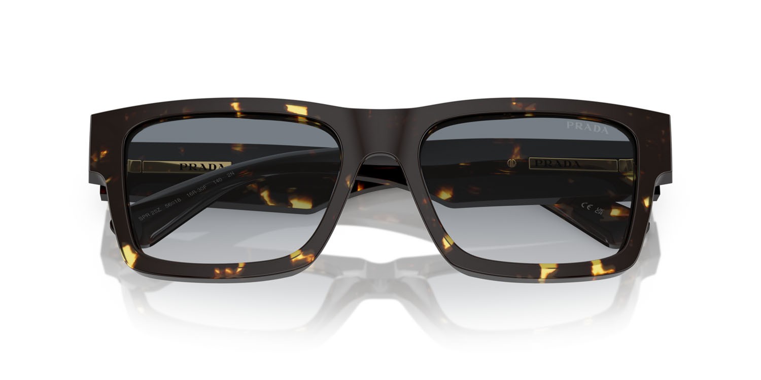 Occhiali da sole Prada PR 25ZS (16R30F) colore malto nero tartarugato forma rettangolare lenti sfumato grigio