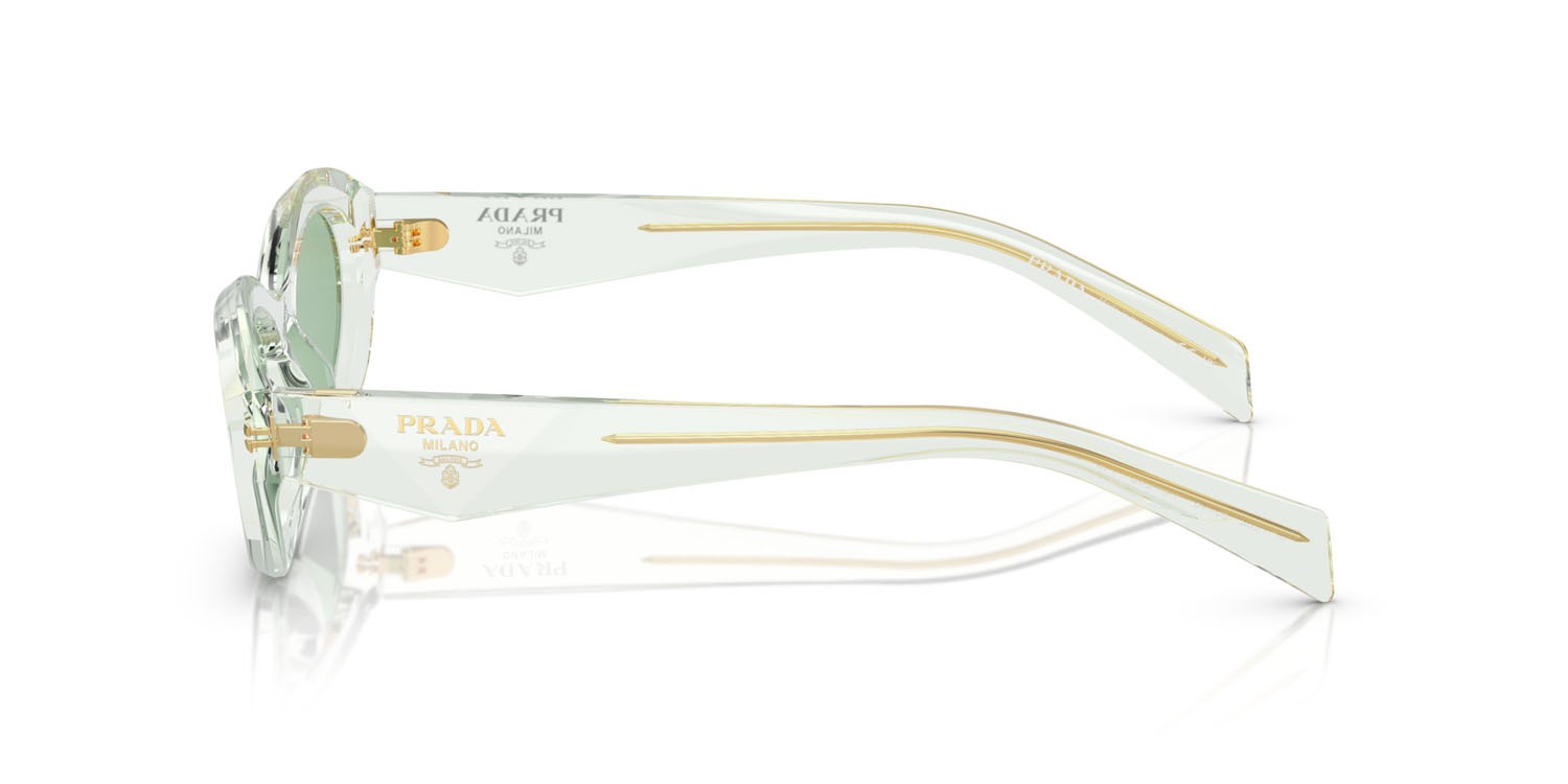 Occhiali da sole Prada PR 26ZS (14R20E) colore verde menta trasparente forma irregolare lenti verde