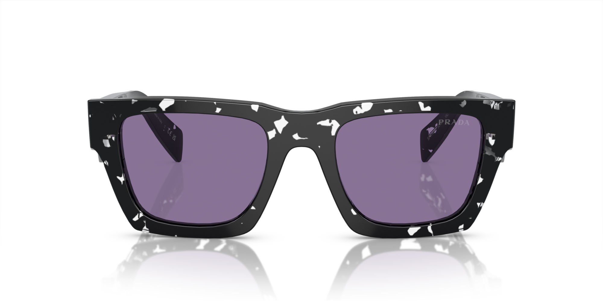Occhiali da sole Prada PR A06S (15O50B) colore cristallo nero tartarugato forma quadrato lenti violetto con specchiatura argento interna