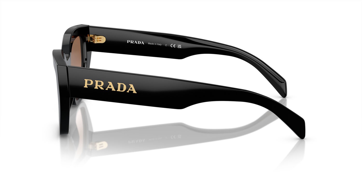 Occhiali da sole Prada PR A09S (1AB0A6) colore nero forma farfalla lenti marrone sfumato