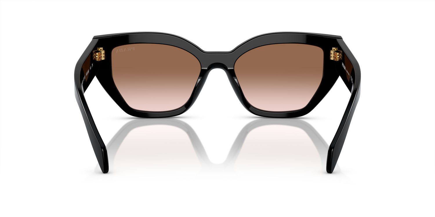Occhiali da sole Prada PR A09S (1AB0A6) colore nero forma farfalla lenti marrone sfumato