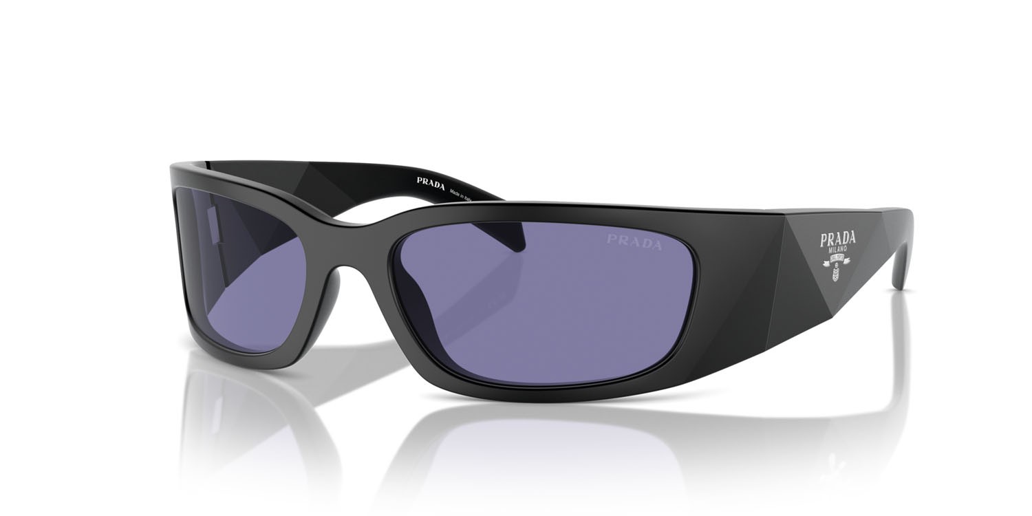 Occhiali da sole Prada PR A19S (1BO40G) colore nero opaco forma farfalla lenti violetto scuro