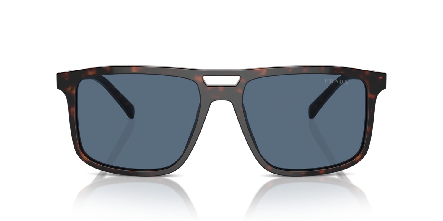 Occhiali da sole Prada PR A22S (17N06A) colore radica tortoise forma rettangolare lenti blu scuro