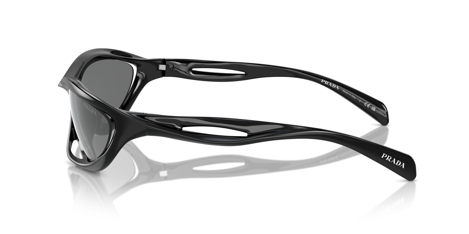 Occhiali da sole Prada PR A26S (1AB60G) colore nero forma cat eye lenti grigio argento specchiato