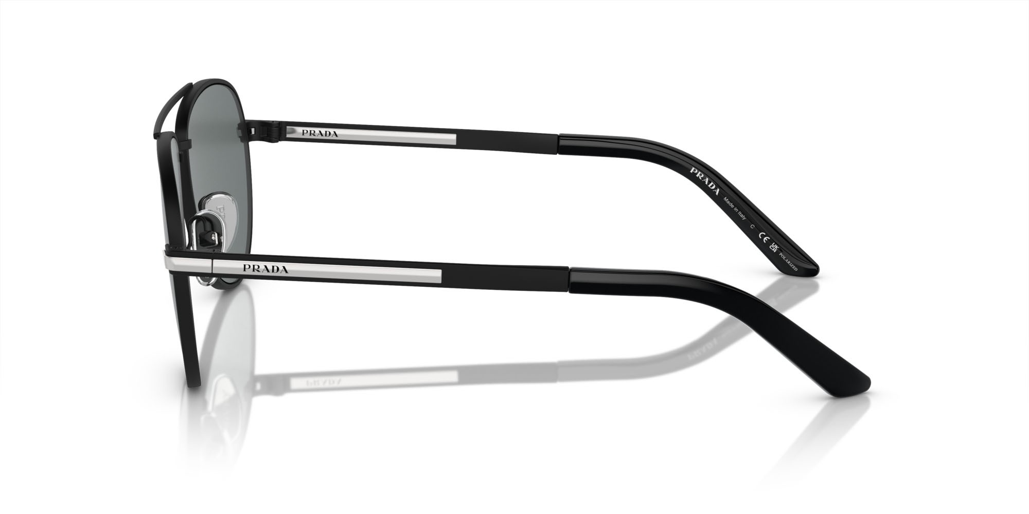 Occhiali da sole Prada PR A54S (1BO5Z1) colore nero opaco forma aviator lenti polar grigio scuro
