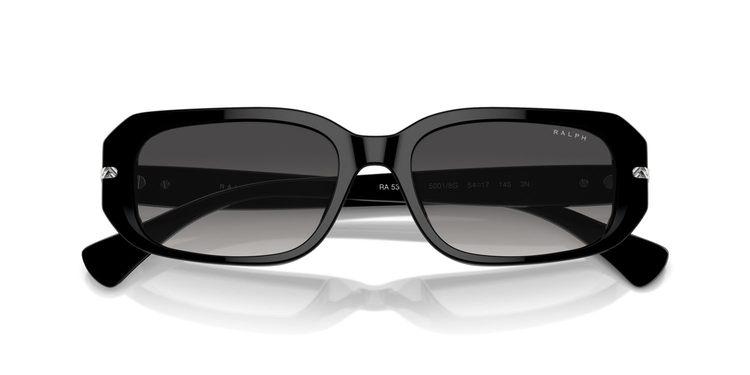Sunglasses Ralph RA 5311U (50018G) color nero lucido shape oval lenses grigio sfumato