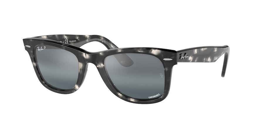Occhiali da sole Ray-Ban Wayfarer RB 2140 (1333G6) colore grey havana forma quadrato lenti polar clear gradient dark blue