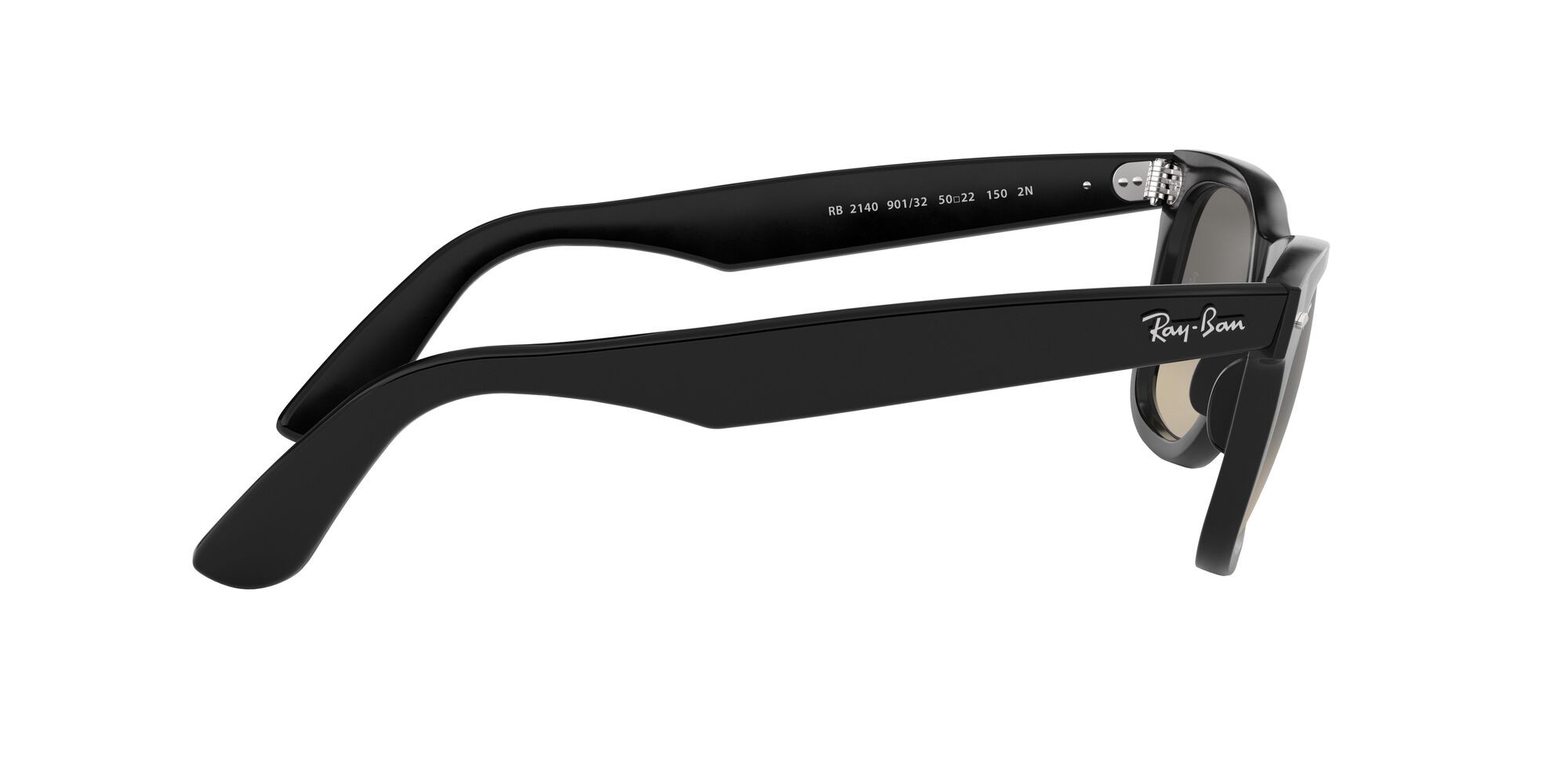 Occhiali da sole Ray-Ban Wayfarer RB 2140 (901/32) colore nero forma quadrato lenti grigio crystal sfumato