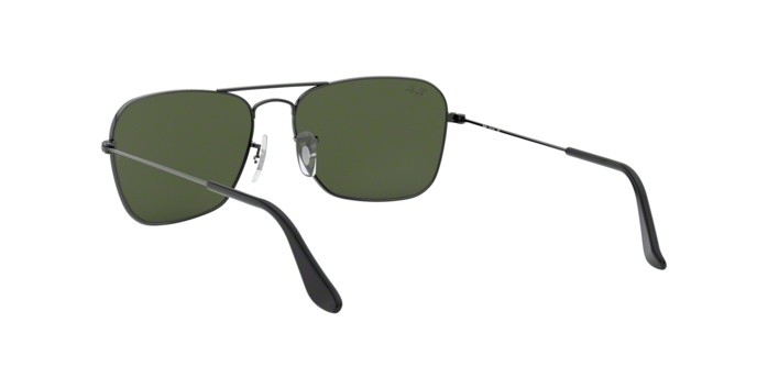 Occhiali da sole Ray-Ban Caravan RB 3136 (004) colore gunmetal forma rettangolare lenti crystal green