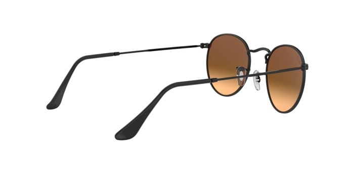 Sunglasses Ray-Ban RB 3447 Round Metal Flash Lenses Gradient (002/4O) color shiny black shape round lenses mirror gradient blue