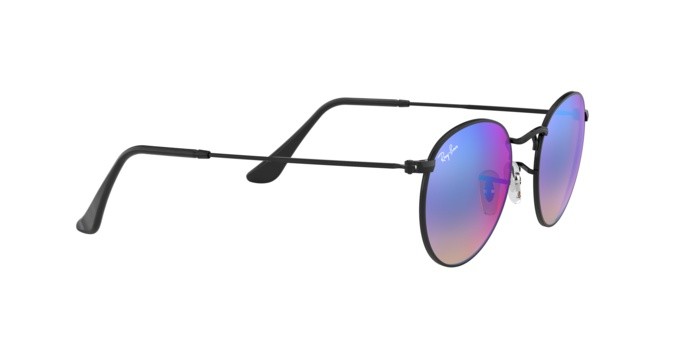 Sunglasses Ray-Ban RB 3447 Round Metal Flash Lenses Gradient (002/4O) color shiny black shape round lenses mirror gradient blue