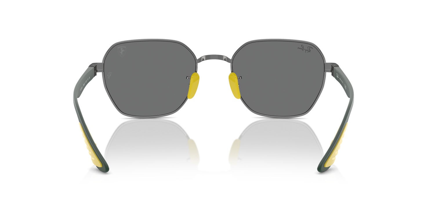 Sonnenbrillen Ray-Ban Scuderia Ferrari RB 3794M (F0956G) farbe gunmetal form unregelmäßig gläser grigio
