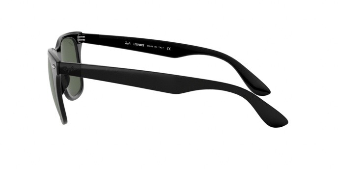 Sunglasses Ray-Ban Wayfarer Liteforce RB 4195 (601/71) color black shape square lenses green