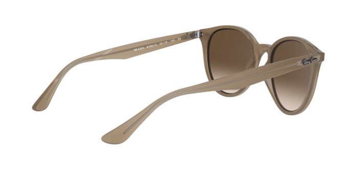 Sonnenbrillen Ray-Ban RB 4305 (616613) farbe opal beige form pantos gläser brown gradient dark brown
