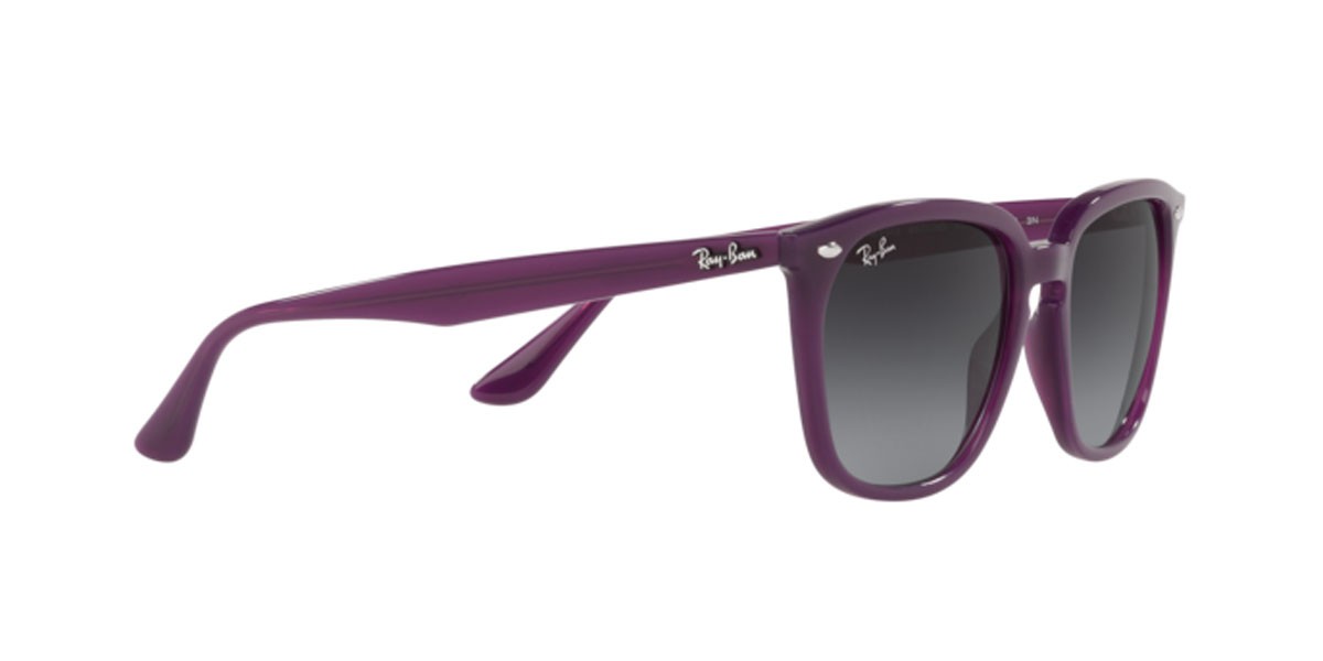 Sonnenbrillen Ray-Ban RB 4362 (65718G) farbe opal violet form quadratisch gläser gradient grey