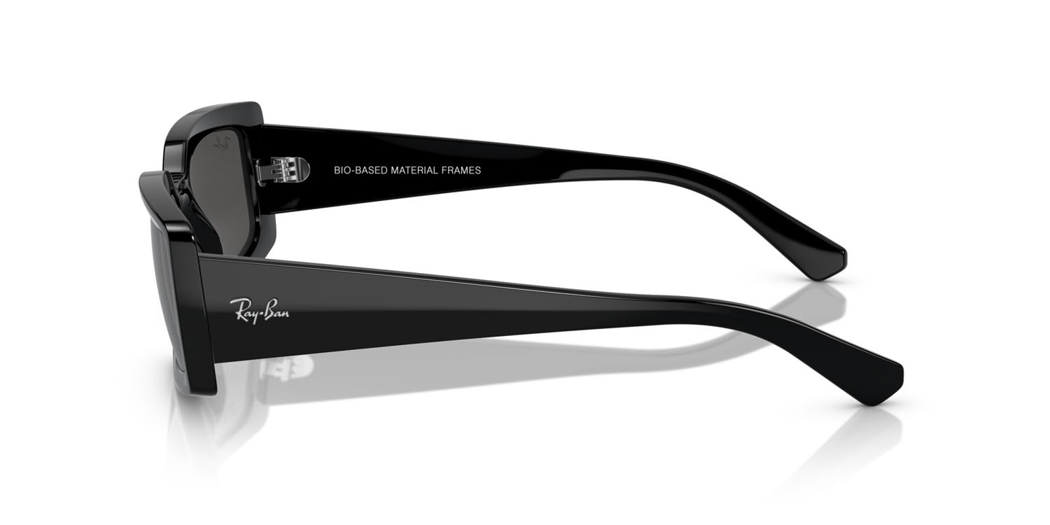 Occhiali da sole Ray-Ban Kiliane RB 4395 (667787) colore nero forma quadrato lenti grigio scuro