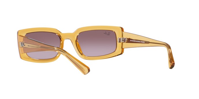 Sonnenbrillen Ray-Ban Kiliane RB 4395 (66828H) farbe giallo trasparente form quadratisch gläser violetto scuro