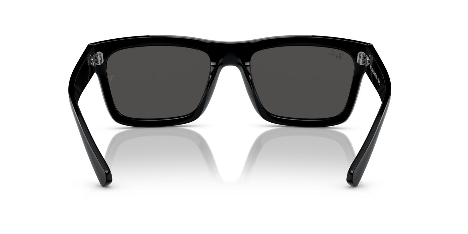 Sunglasses Ray-Ban Warren RB 4396 (667787) color nero shape rectangle lenses grigio scuro