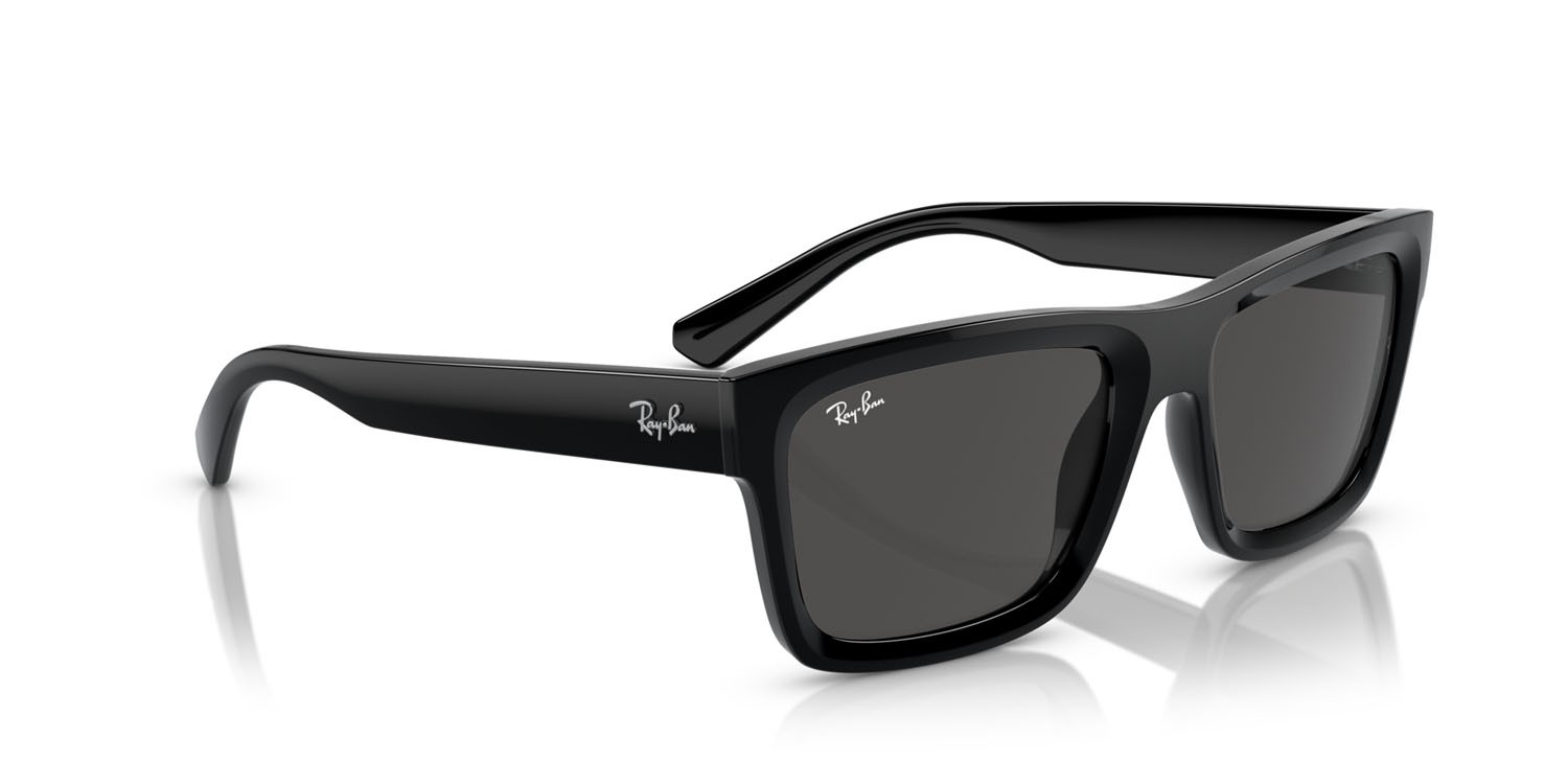 Sunglasses Ray-Ban Warren RB 4396 (667787) color nero shape rectangle lenses grigio scuro