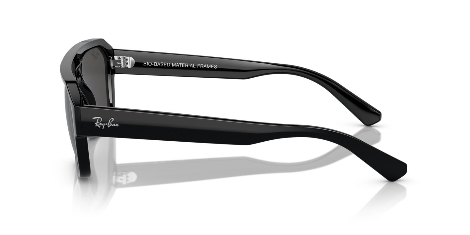 Occhiali da sole Ray-Ban Corrigan RB 4397 (667787) colore nero forma irregolare lenti grigio scuro