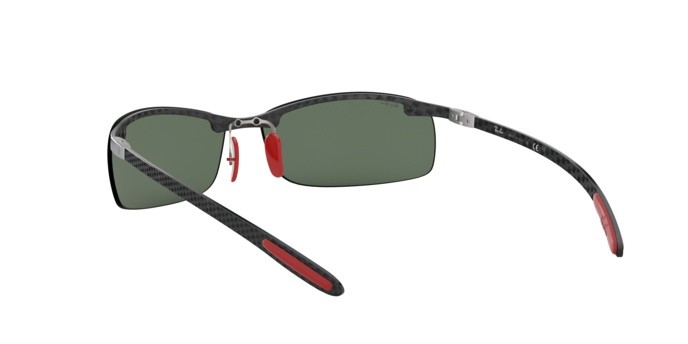 Sonnenbrillen Ray-Ban Scuderia Ferrari Collection RB 8305M (F00571) farbe dark carbon form quadratisch gläser dark green
