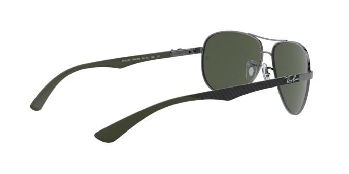 Occhiali da sole Ray-Ban Carbon Fibre RB 8313 (004/N5) colore gunmetal forma aviator lenti polar green ar