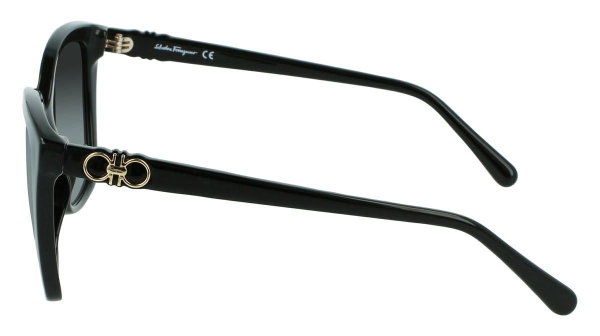 Sunglasses Salvatore Ferragamo SF1026S (001) color black shape rectangle lenses grey gradient