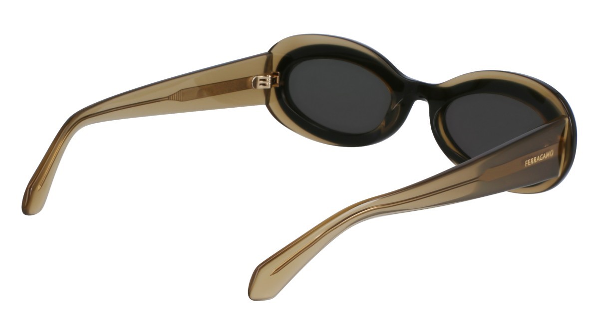 Sonnenbrillen Salvatore Ferragamo SF2003S (327) farbe transparent khaki/green form oval gläser solid green