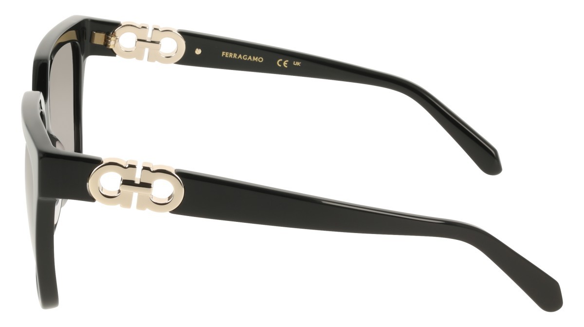 Sunglasses Salvatore Ferragamo SF2109S (001) color black shape rectangle lenses gradient grey